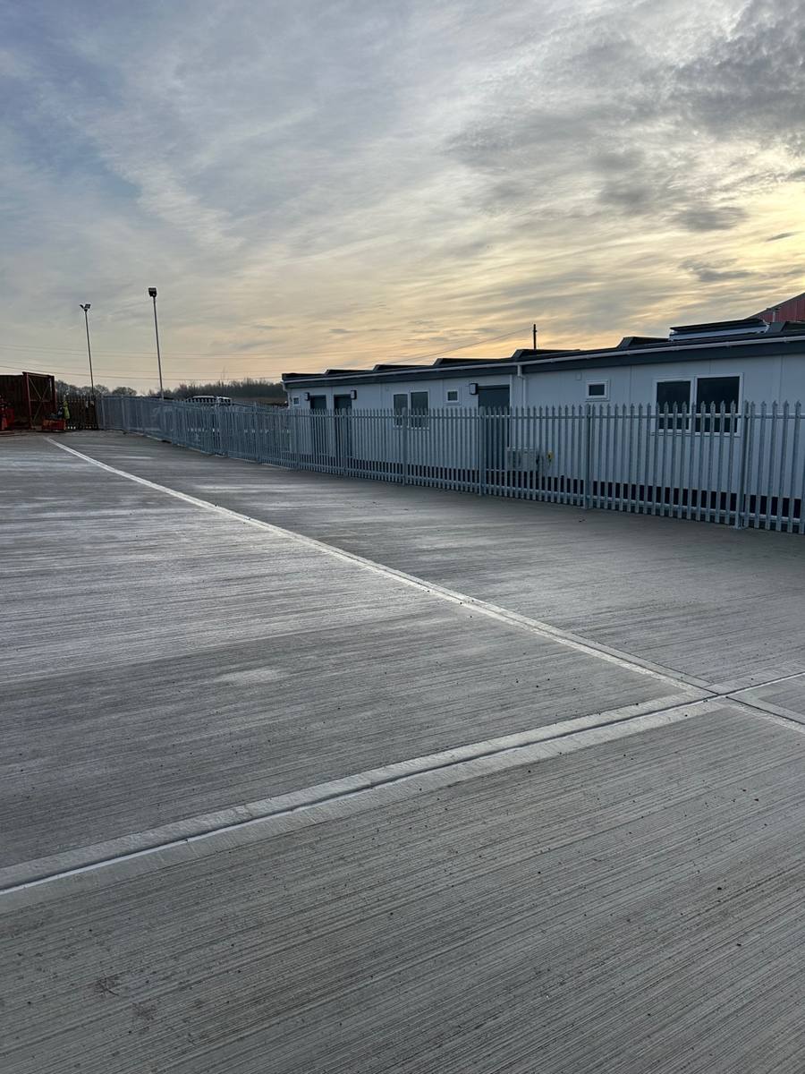 Commercial fencing project